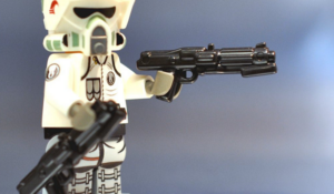 Minifig: Space Wars Dark vs. Light Assassin Droid – Saber